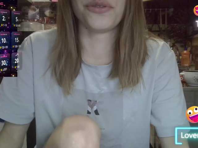 EvaaKisssss live cam on BongaCams
