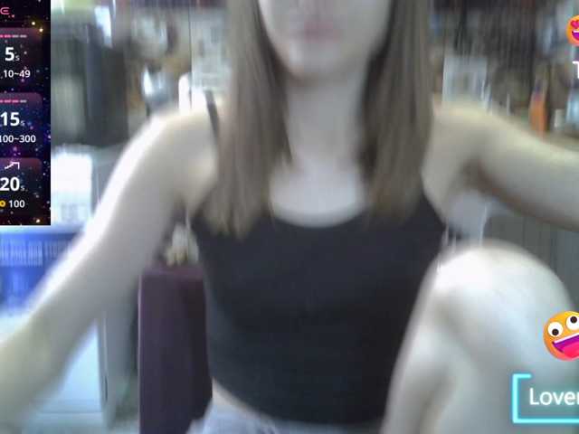 EvaaKisssss
