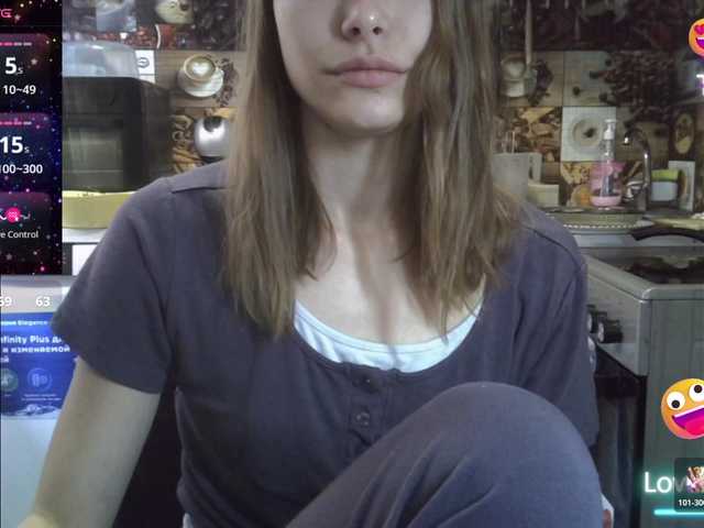 EvaaKisssss live cam preview