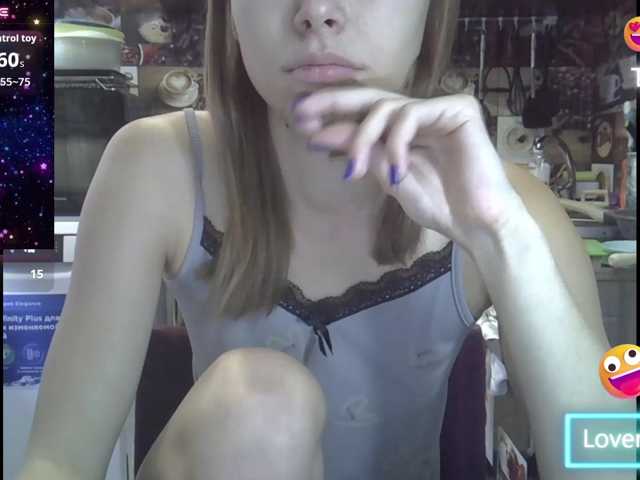 EvaaKisssss live cam on BongaCams