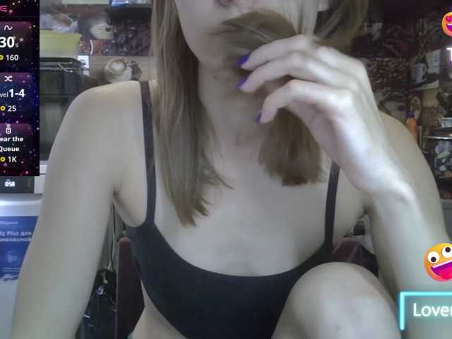EvaaKisssss live cam preview