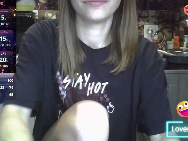 EvaaKisssss live cam on BongaCams