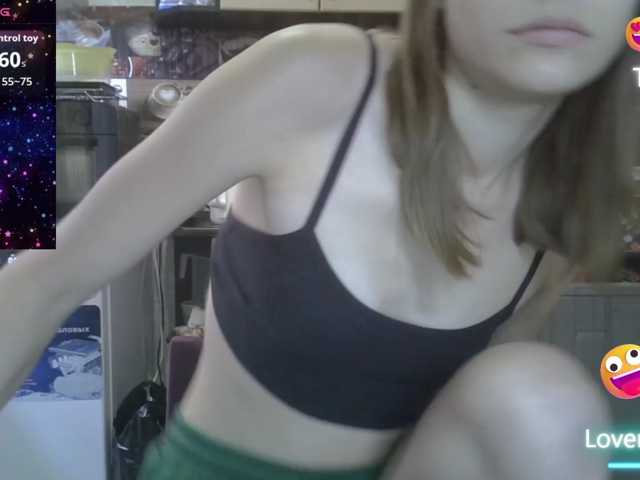 EvaaKisssss live cam preview