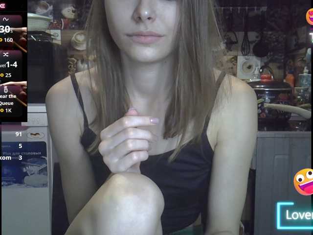 EvaaKisssss live cam on BongaCams