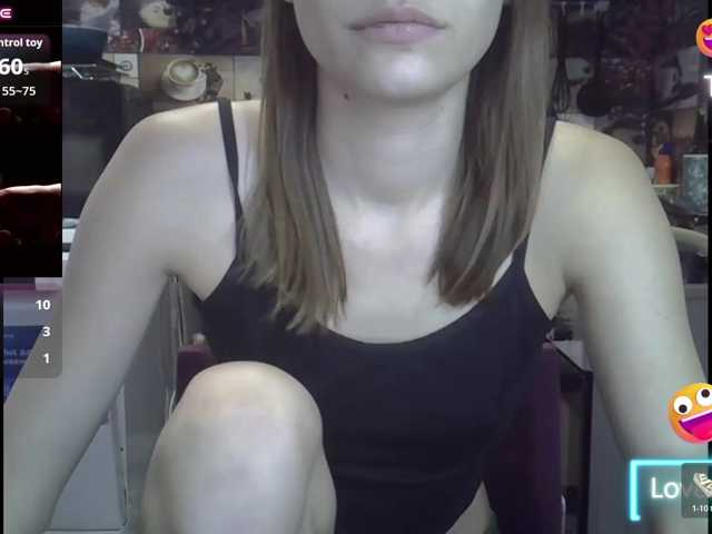 EvaaKisssss live cam on BongaCams