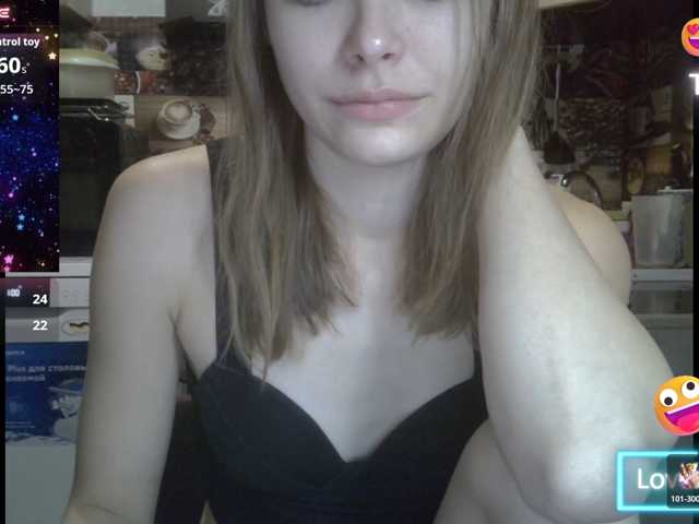 EvaaKisssss live cam on BongaCams