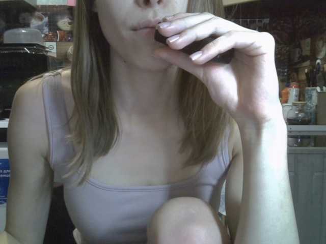 EvaaKisssss