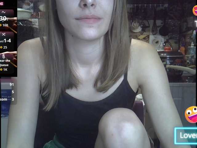 EvaaKisssss live cam on BongaCams