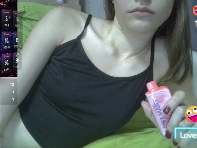 EvaaKisssss