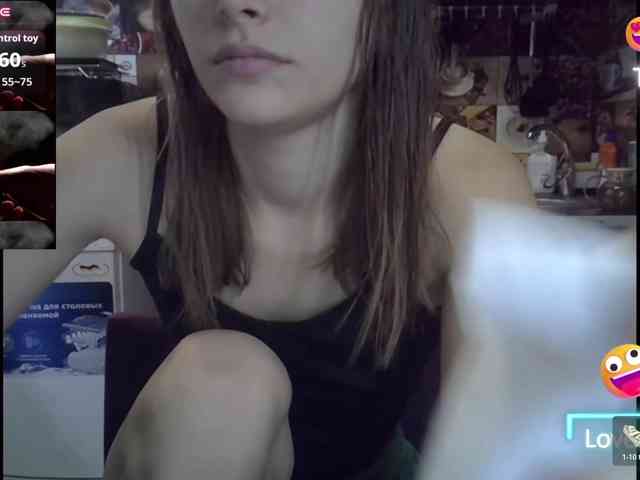 EvaaKisssss