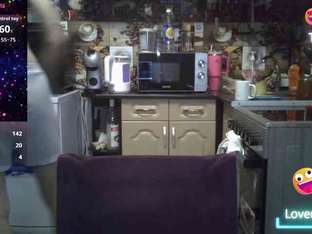EvaaKisssss webcam