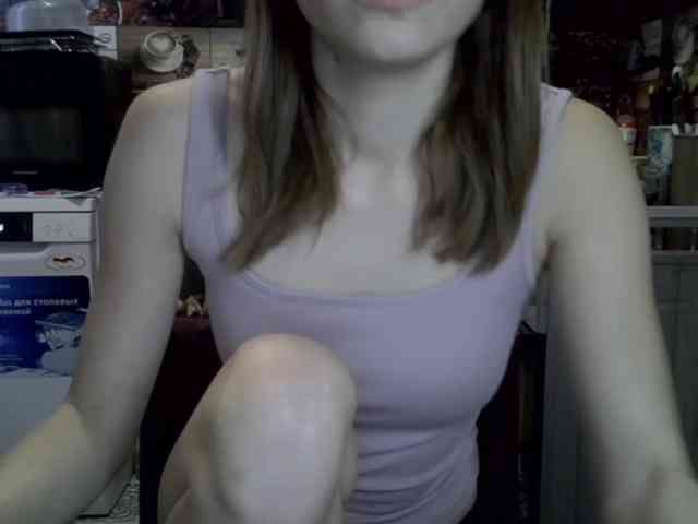 EvaaKisssss webcam