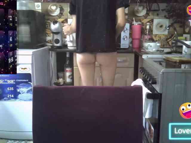 EvaaKisssss webcam