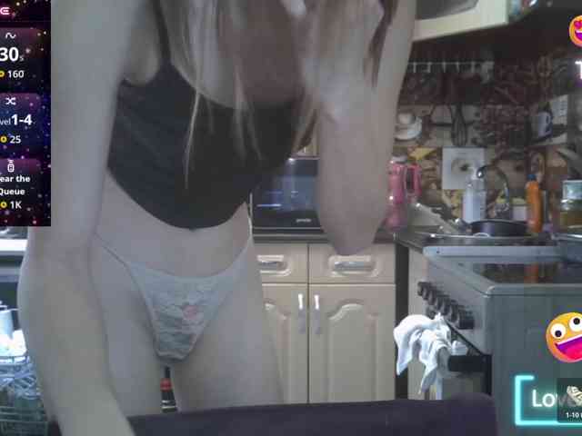 EvaaKisssss webcam