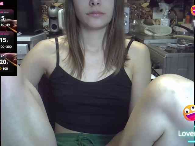 EvaaKisssss