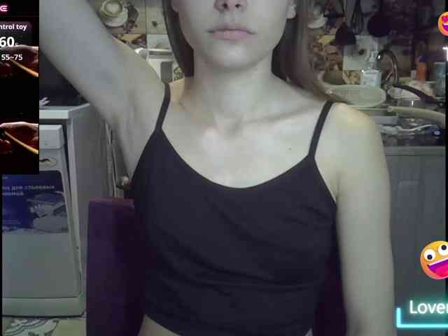 EvaaKisssss