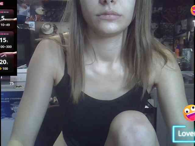 EvaaKisssss