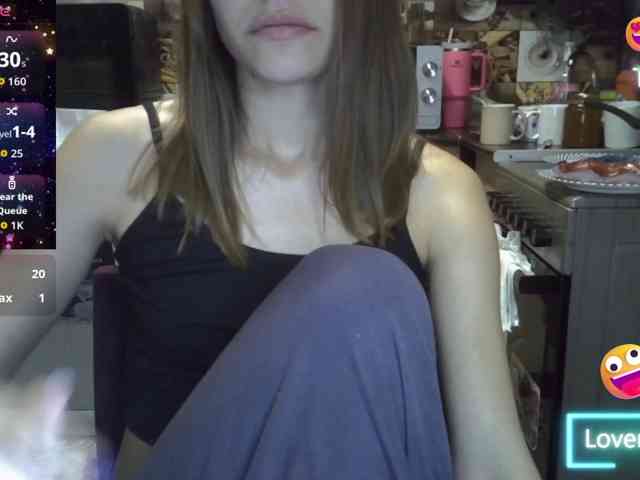 EvaaKisssss - Girl 