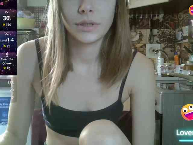 EvaaKisssss