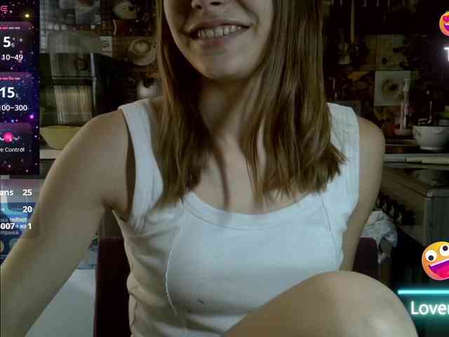 EvaaKisssss webcam
