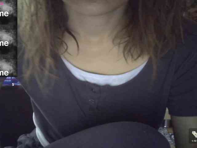 EvaaKisssss webcam