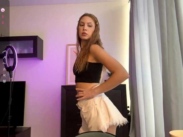 CorettaSchlotterbeck live cam on BongaCams