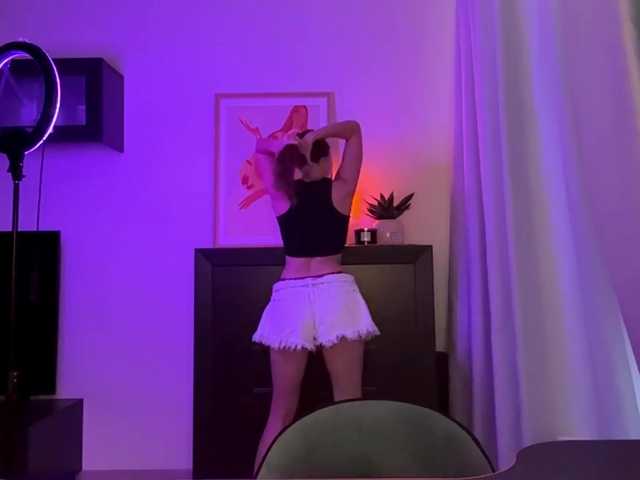 CorettaSchlotterbeck live cam on BongaCams