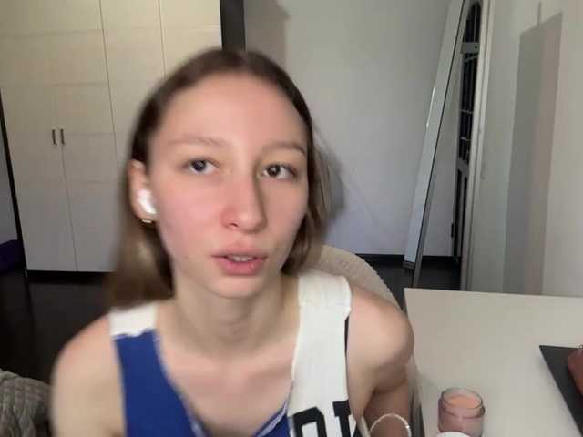 PricillaScrape live cam on BongaCams