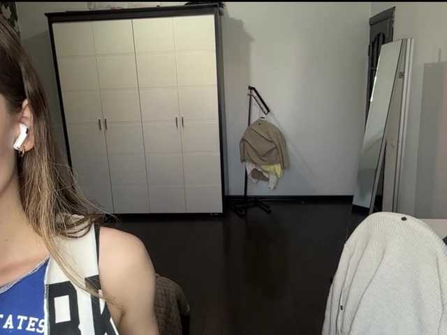 PricillaScrape live cam on BongaCams
