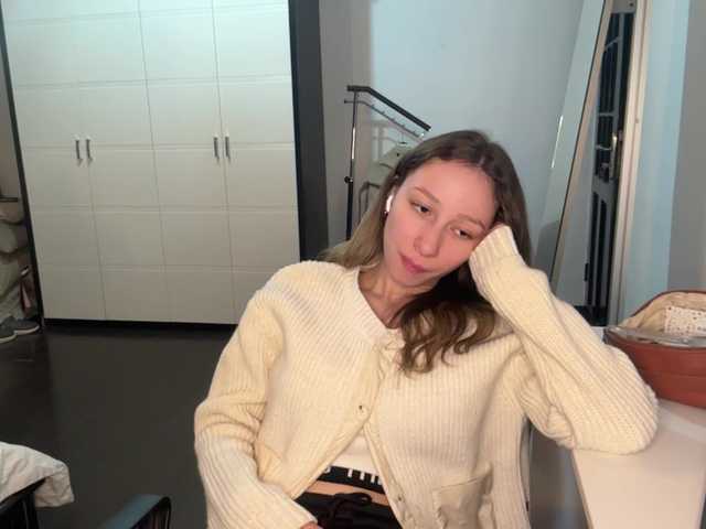 PricillaScrape live cam on BongaCams