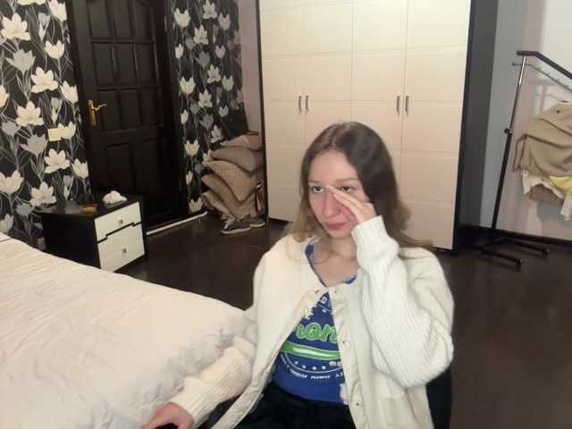 PricillaScrape live cam on BongaCams