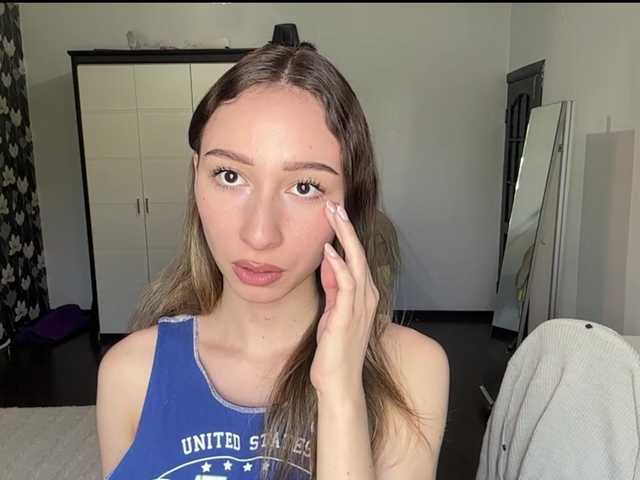 PricillaScrape live cam on BongaCams