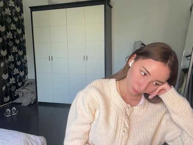 PricillaScrape live cam on BongaCams