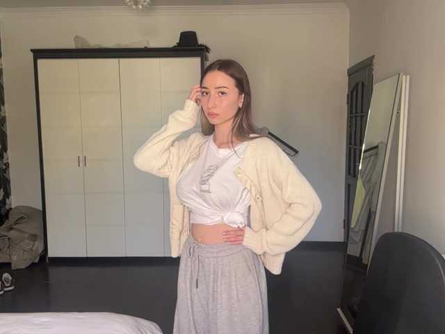 PricillaScrape live cam on BongaCams
