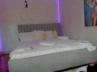Selenareeves Porn Show