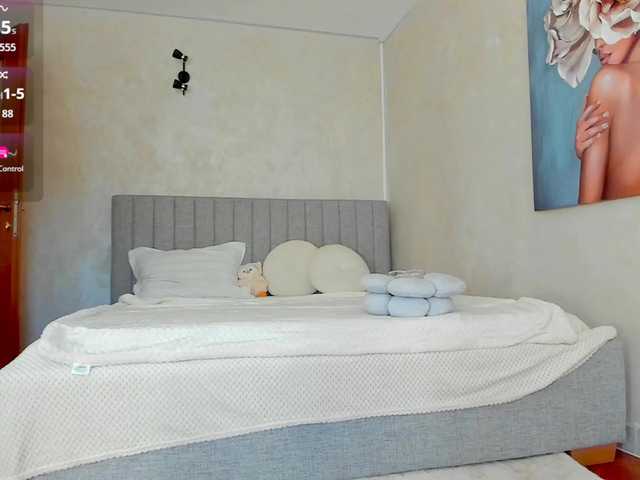 selenareeves live cam on BongaCams