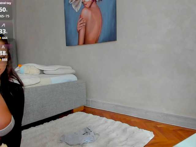 selenareeves live cam on BongaCams