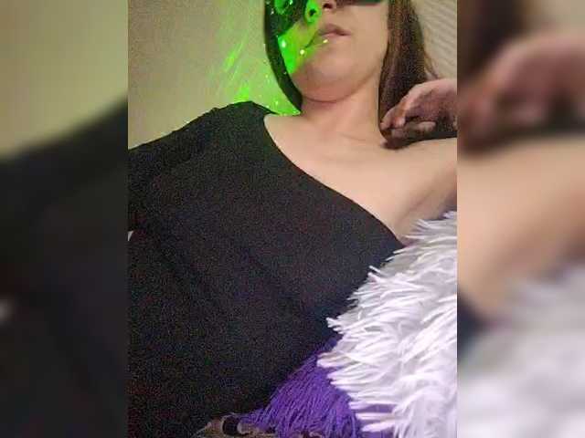 Xandra95012