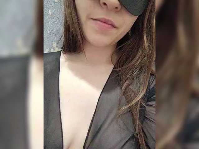 Xandra95012