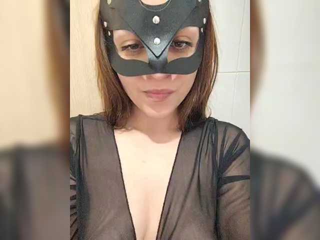 Xandra95012