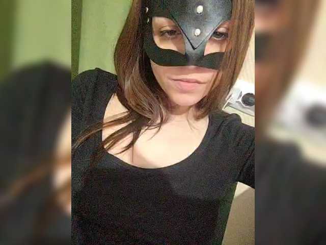 Xandra95012