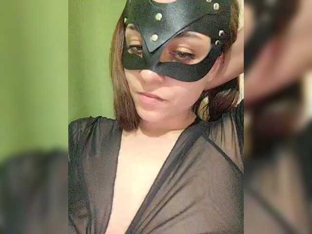 Xandra95012