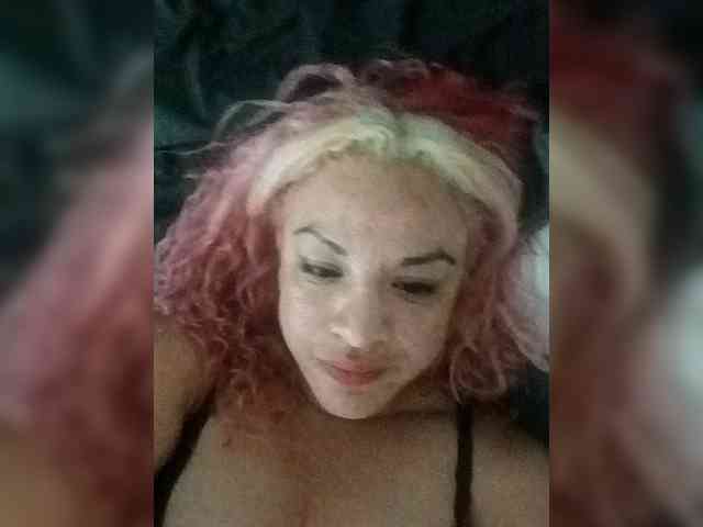 LollyGag webcam