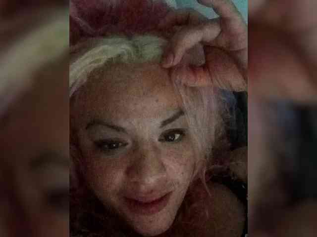 LollyGag webcam