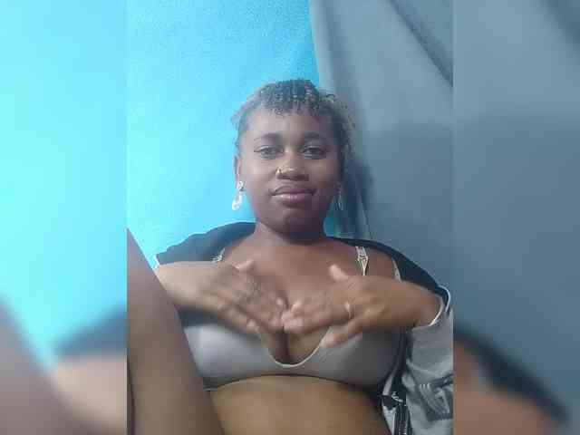 Laylla0377