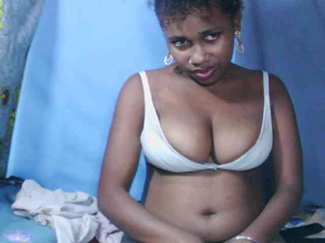 Laylla0377 Laylla0377