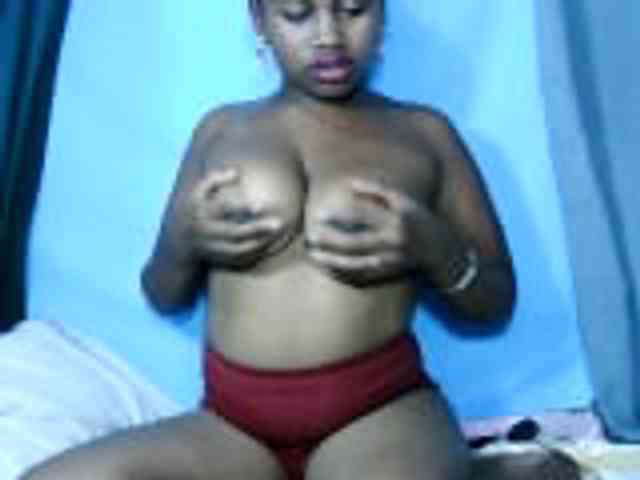 Laylla0377 webcam
