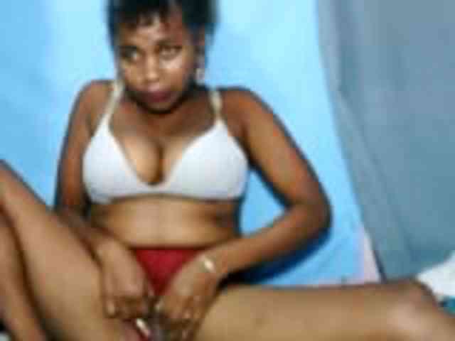 Laylla0377 webcam