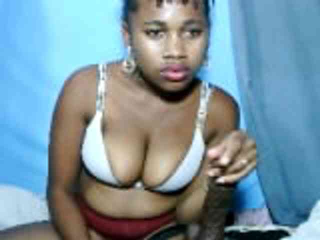 Laylla0377 webcam