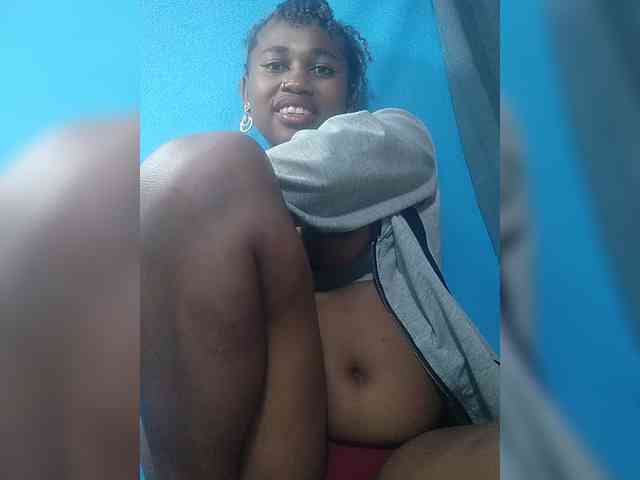 Laylla0377